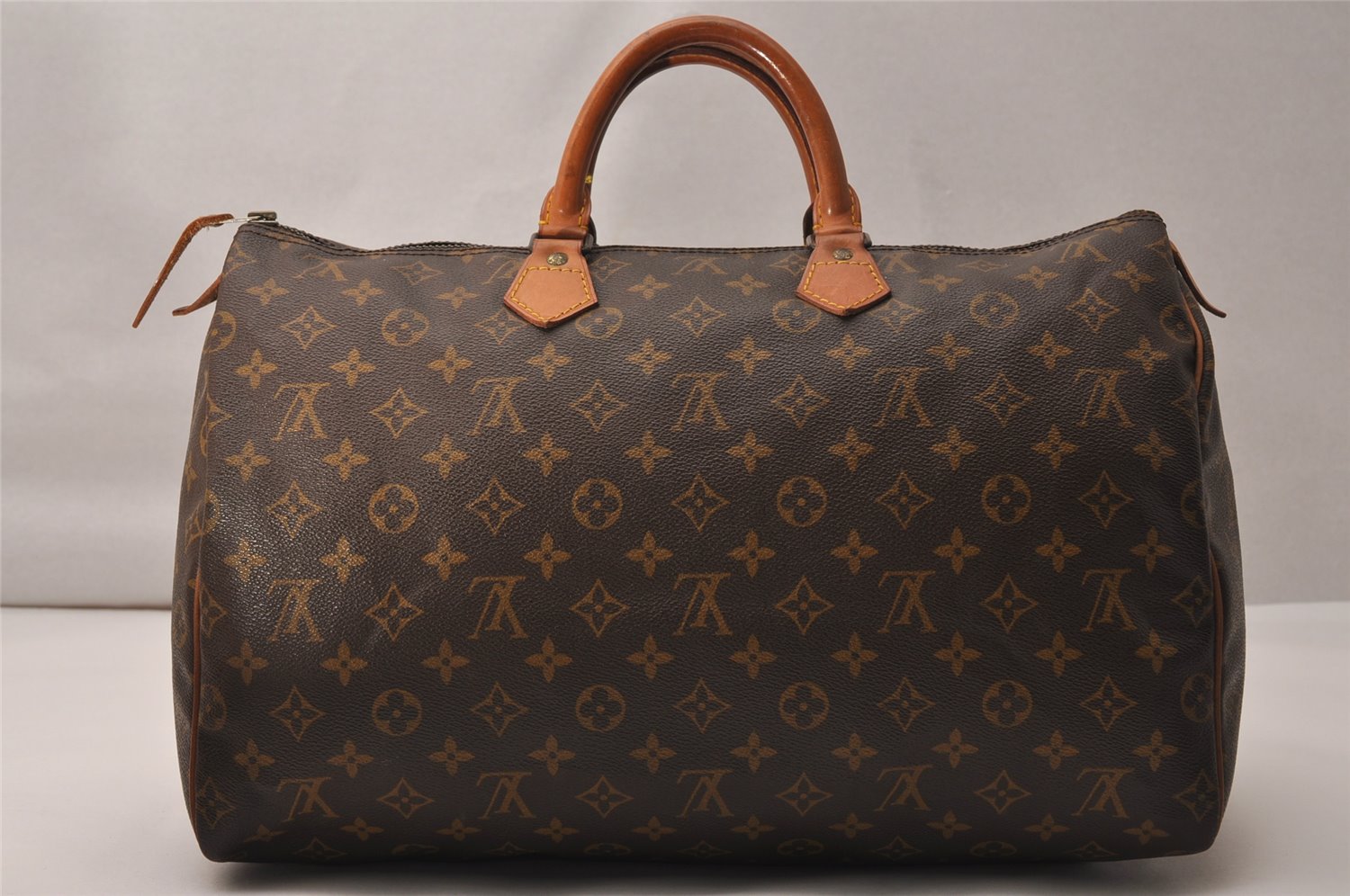 Authentic Louis Vuitton Monogram Speedy 40 Hand Boston Bag M41522 LV 8843J