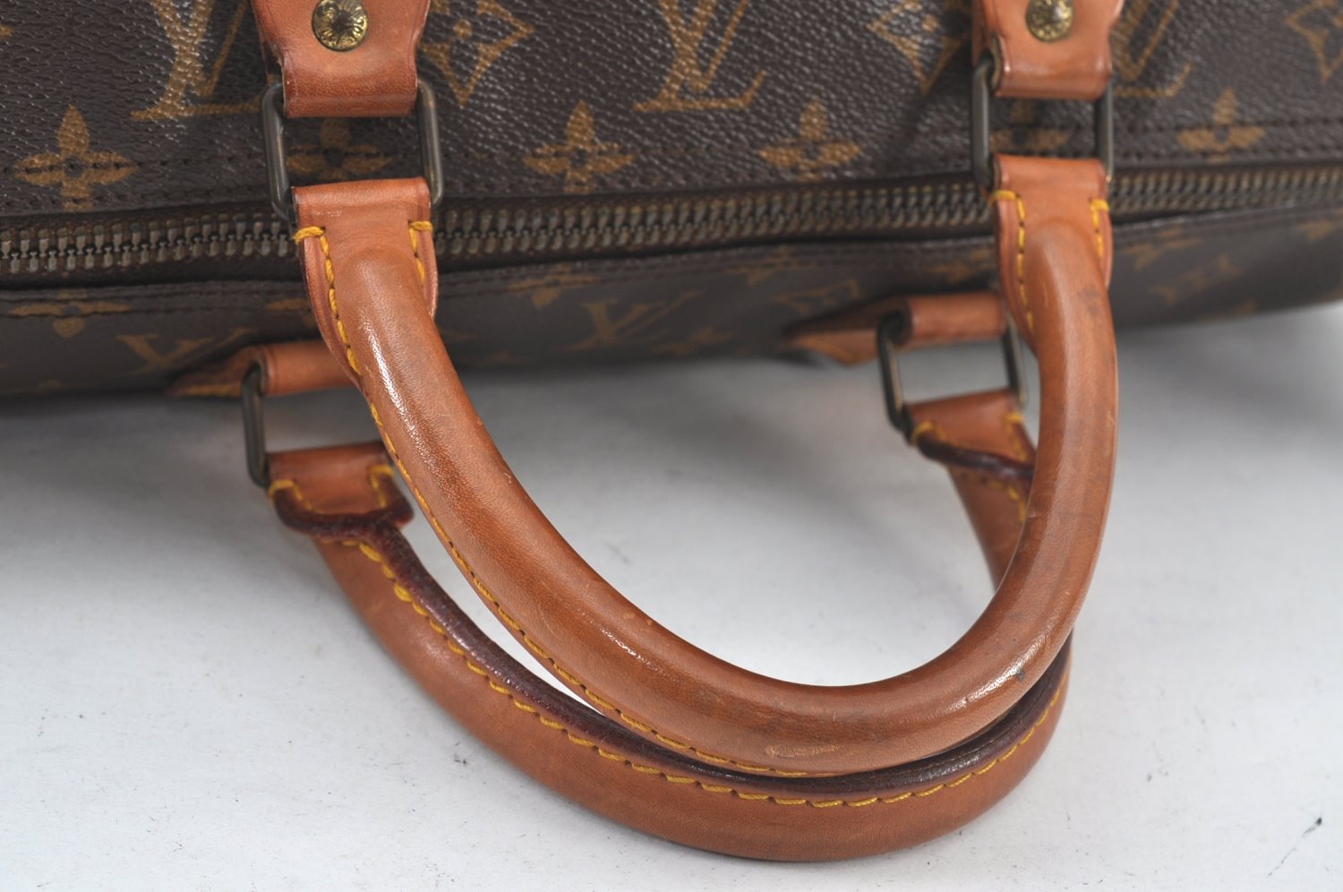 Authentic Louis Vuitton Monogram Speedy 40 Hand Boston Bag M41522 LV 8843J