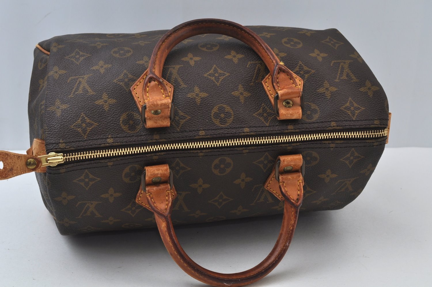 Authentic Louis Vuitton Monogram Speedy 30 Hand Boston Bag Old Model LV 8846I