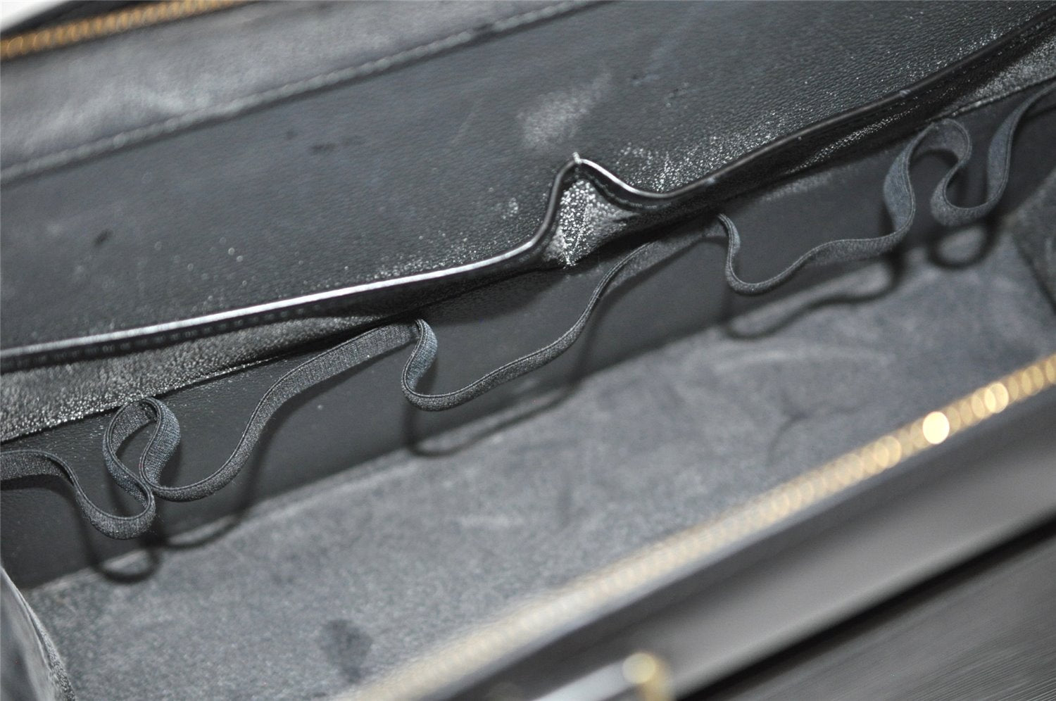 Authentic Louis Vuitton Epi Riviera Hand Bag Black M48182 LV 8846J