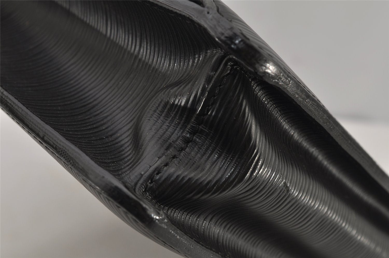 Authentic Louis Vuitton Epi Laguito Business Briefcase Black M54552 LV 8847J