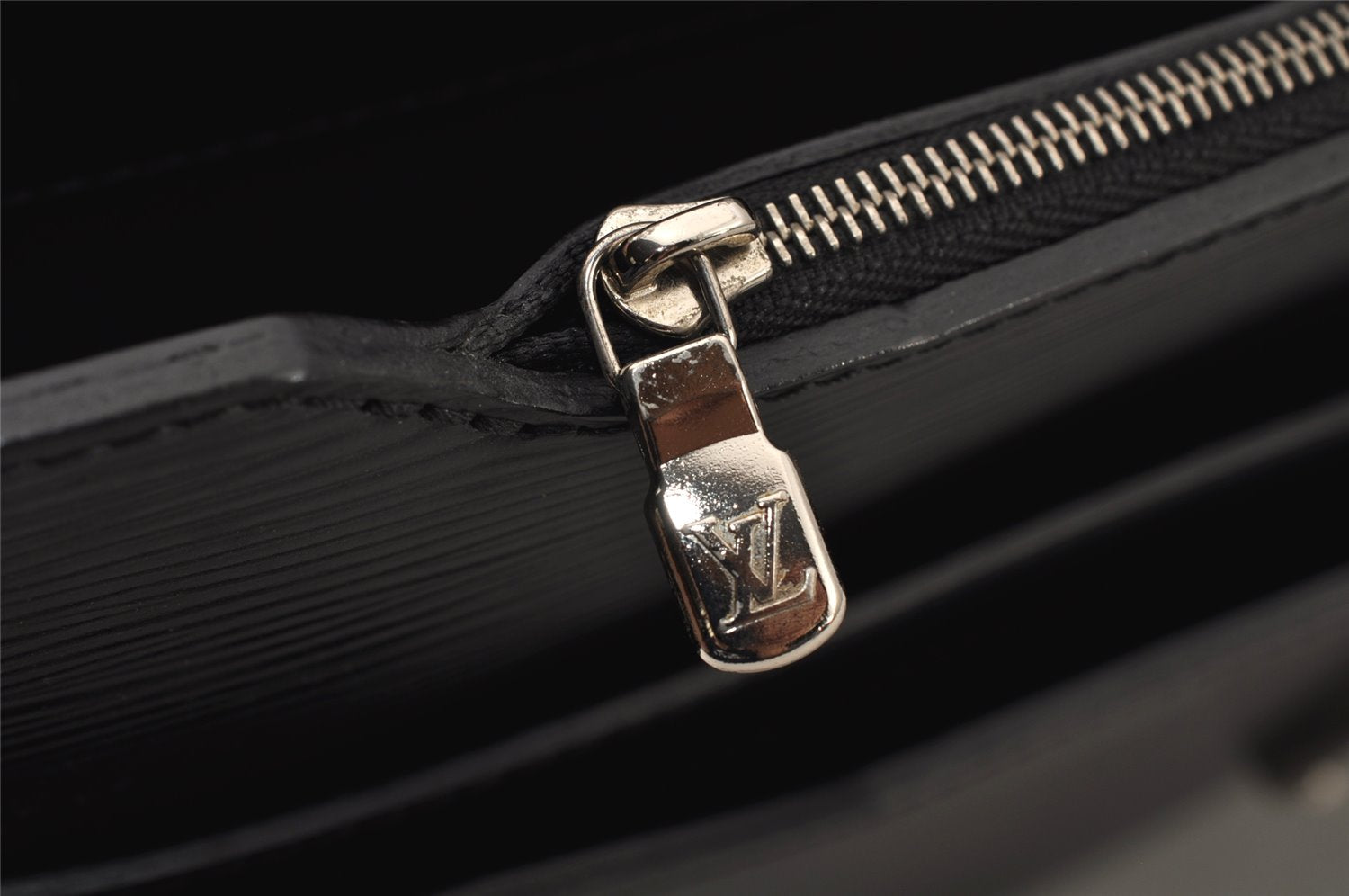 Authentic Louis Vuitton Epi Laguito Business Briefcase Black M54552 LV 8847J