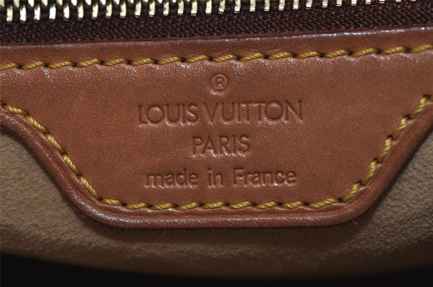 Authentic Louis Vuitton Monogram Looping GM Shoulder Bag M51145 LV 8852J