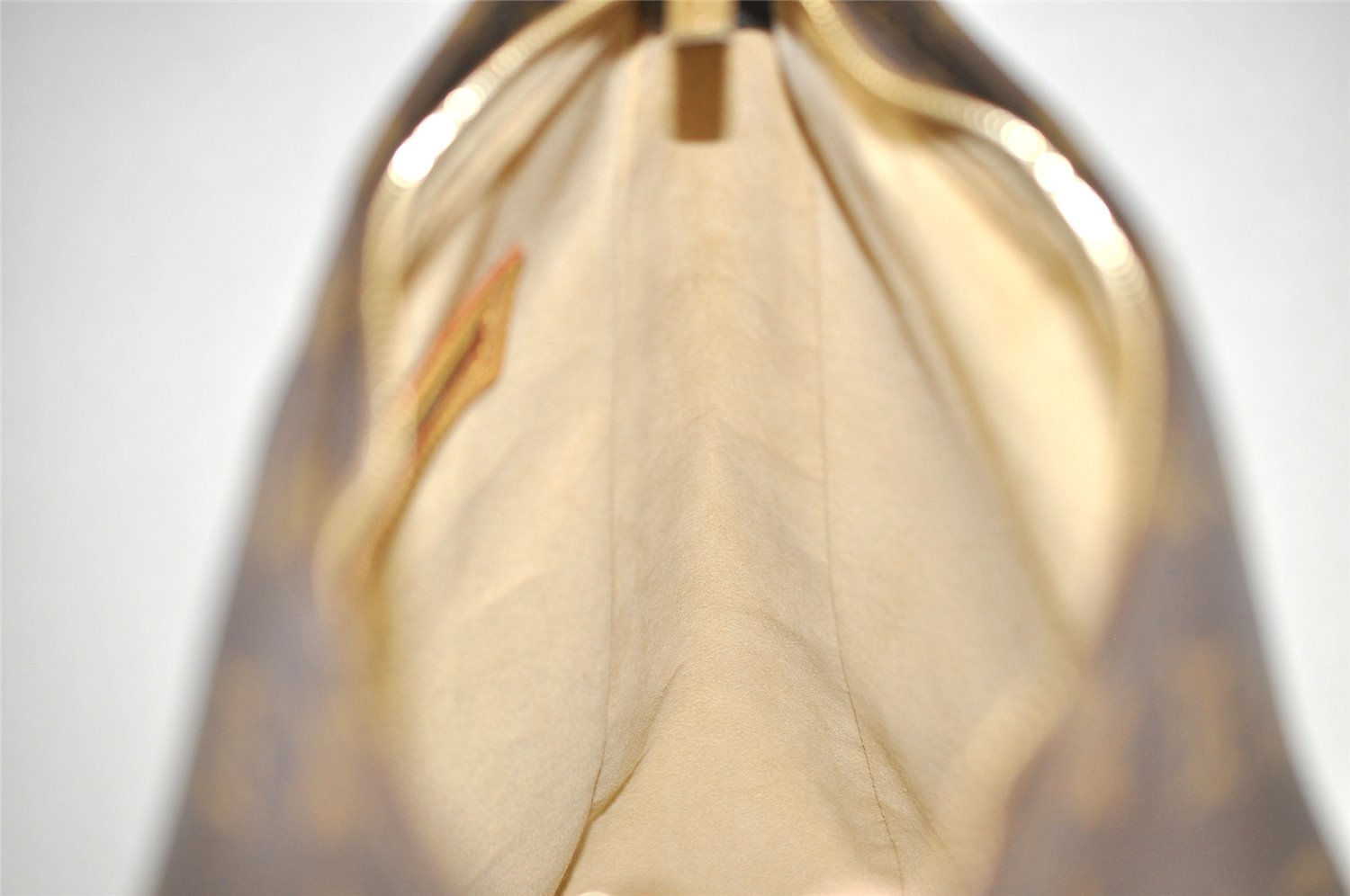 Authentic Louis Vuitton Monogram Looping GM Shoulder Bag M51145 LV 8852J