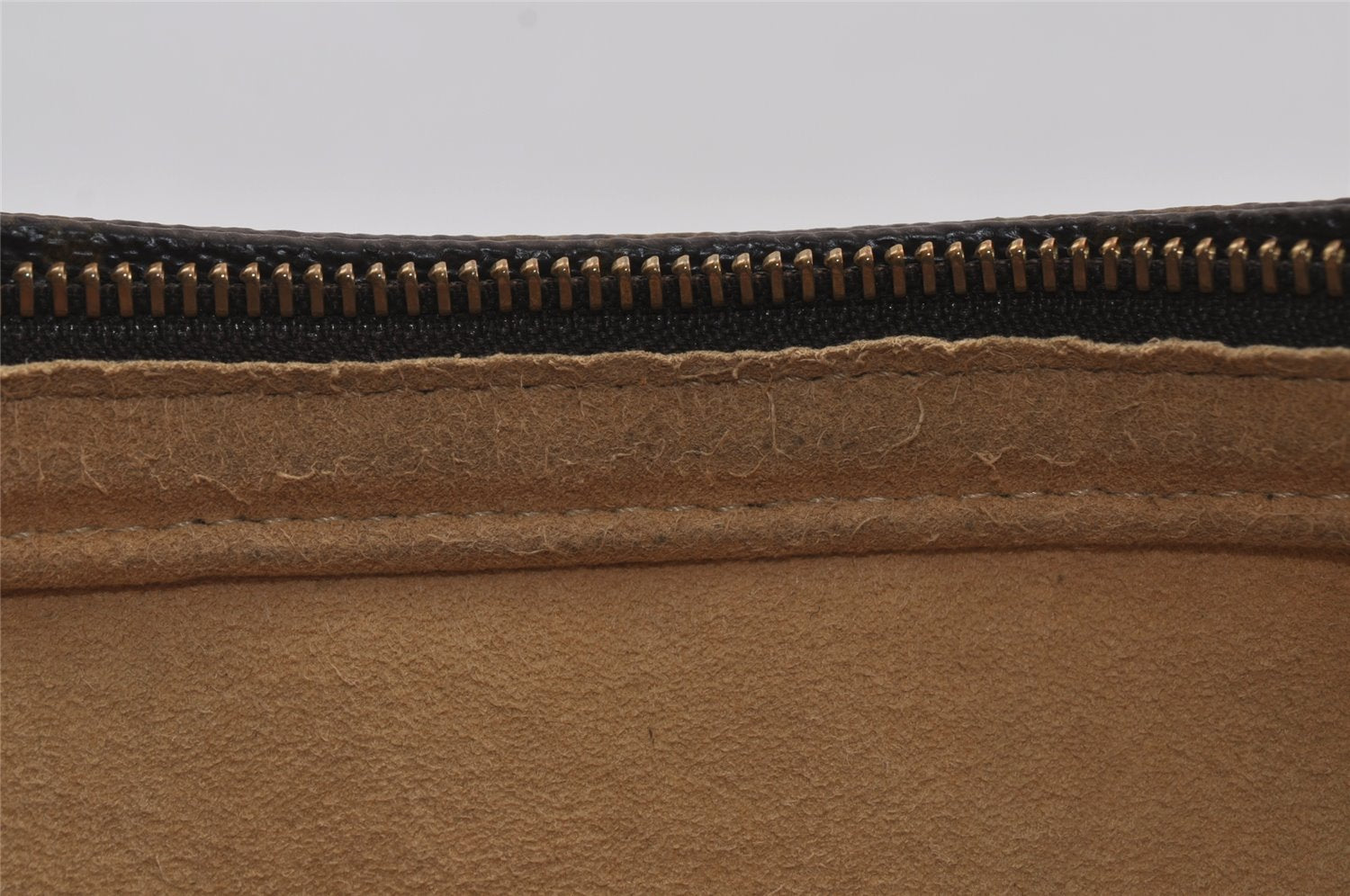 Authentic Louis Vuitton Monogram Looping GM Shoulder Bag M51145 LV 8852J