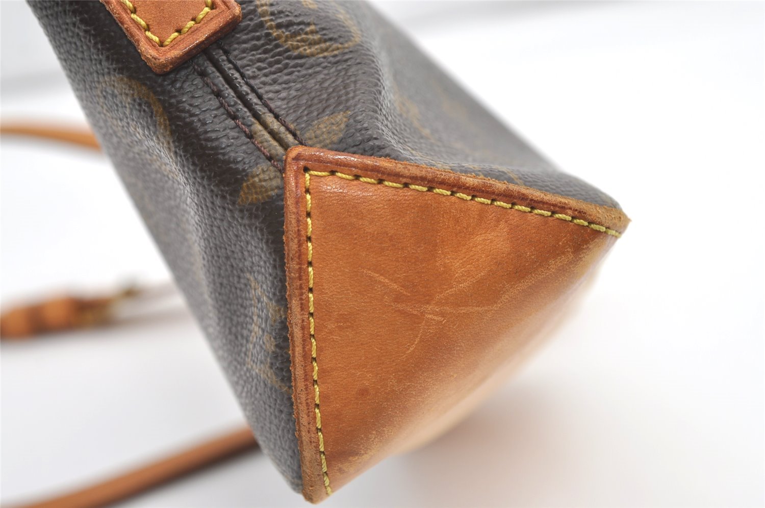 Authentic Louis Vuitton Monogram Trotteur Shoulder Cross Bag M51240 LV 8853J