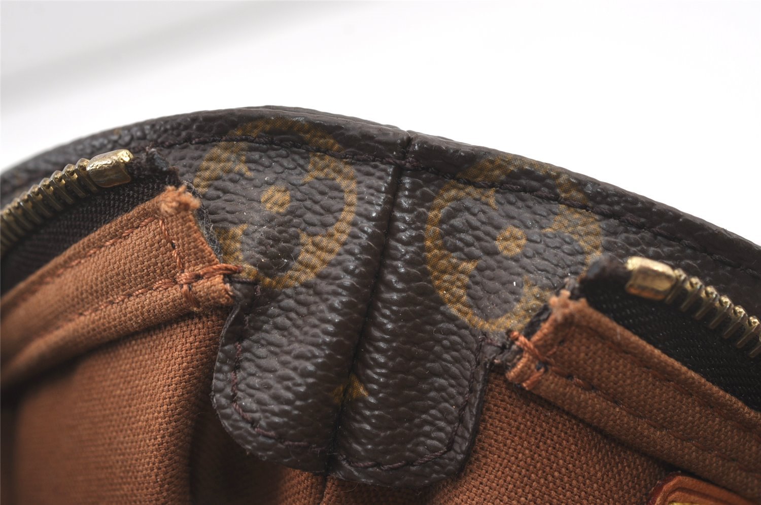 Authentic Louis Vuitton Monogram Trotteur Shoulder Cross Bag M51240 LV 8853J