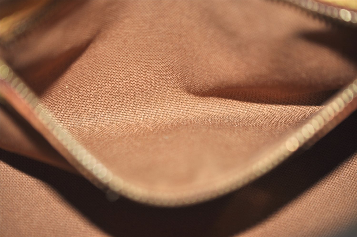 Authentic Louis Vuitton Monogram Trotteur Shoulder Cross Bag M51240 LV 8853J