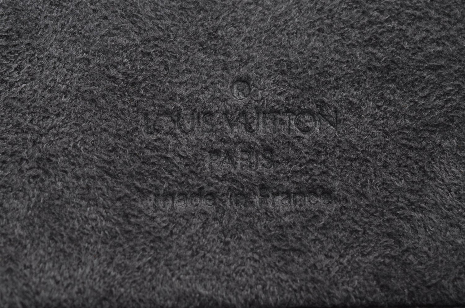 Authentic Louis Vuitton Epi Cannes Cosmetic Hand Bag Purse Black M48032 LV 8854J