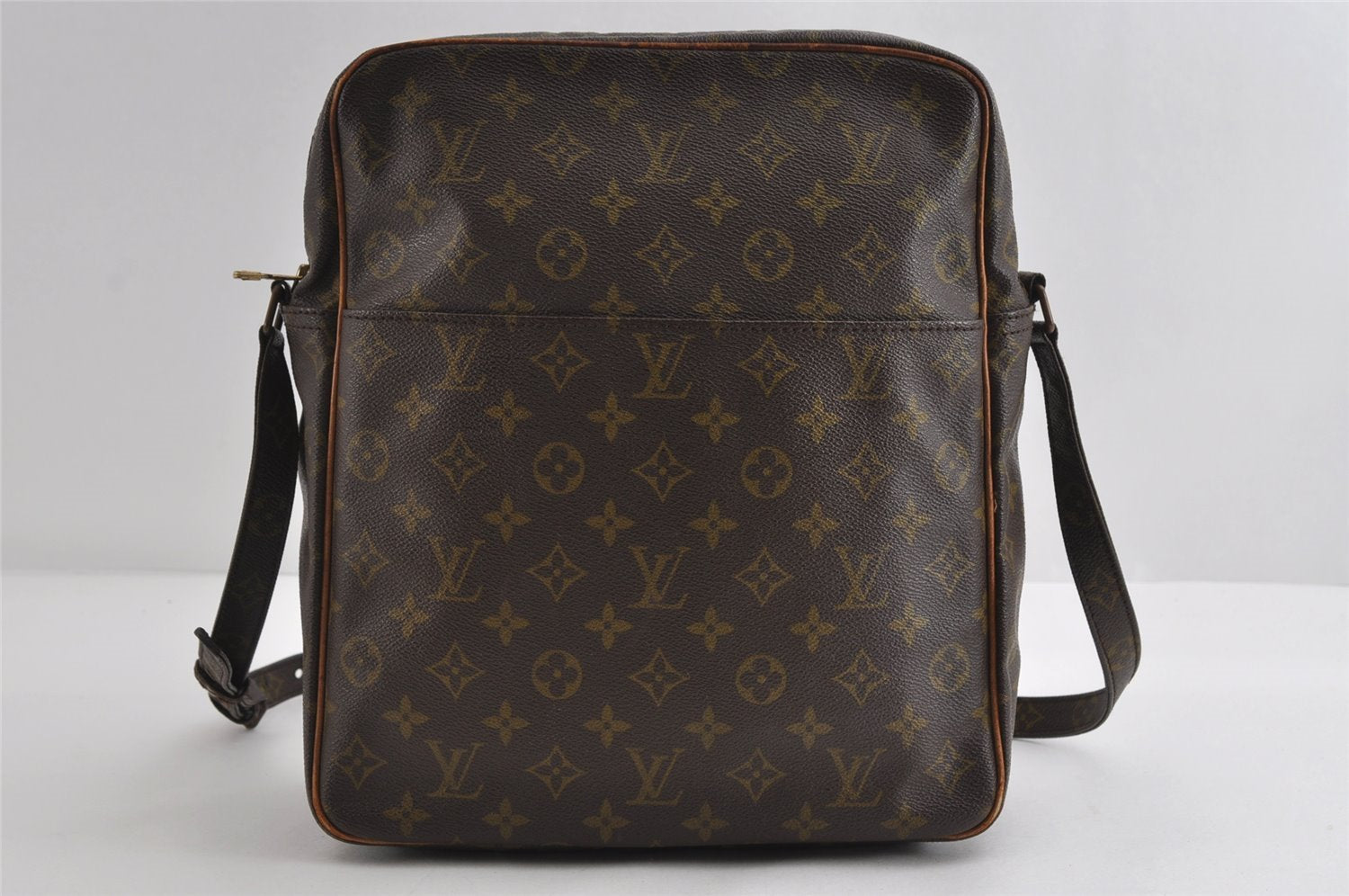 Authentic Louis Vuitton Monogram Marceau Shoulder Cross Body Bag M40264 LV 8861I