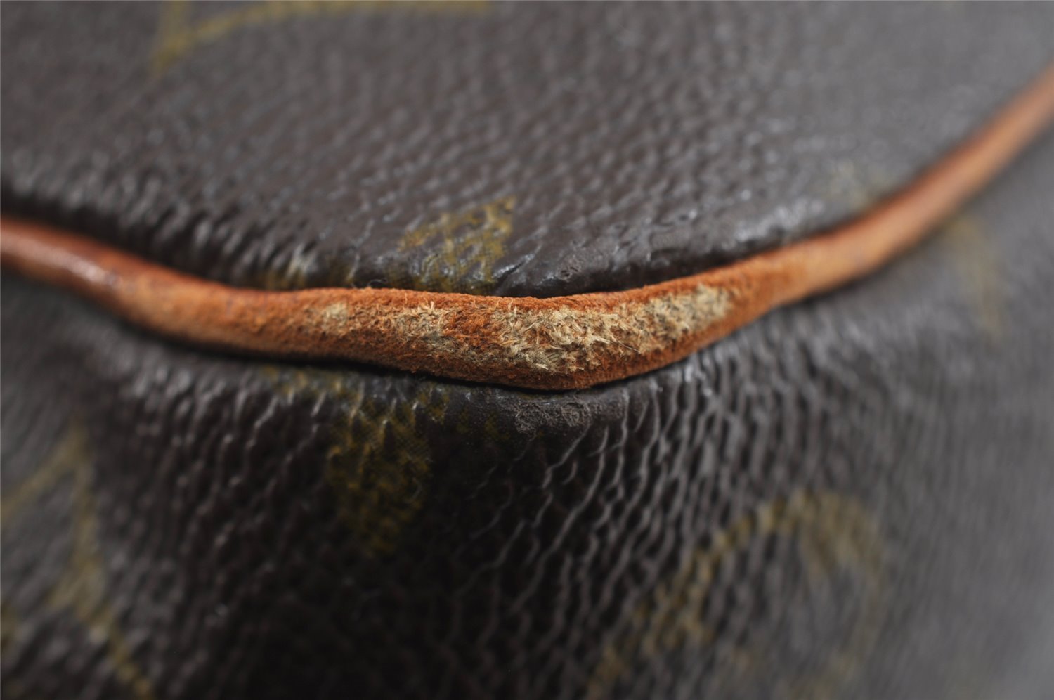 Authentic Louis Vuitton Monogram Marceau Shoulder Cross Body Bag M40264 LV 8861I