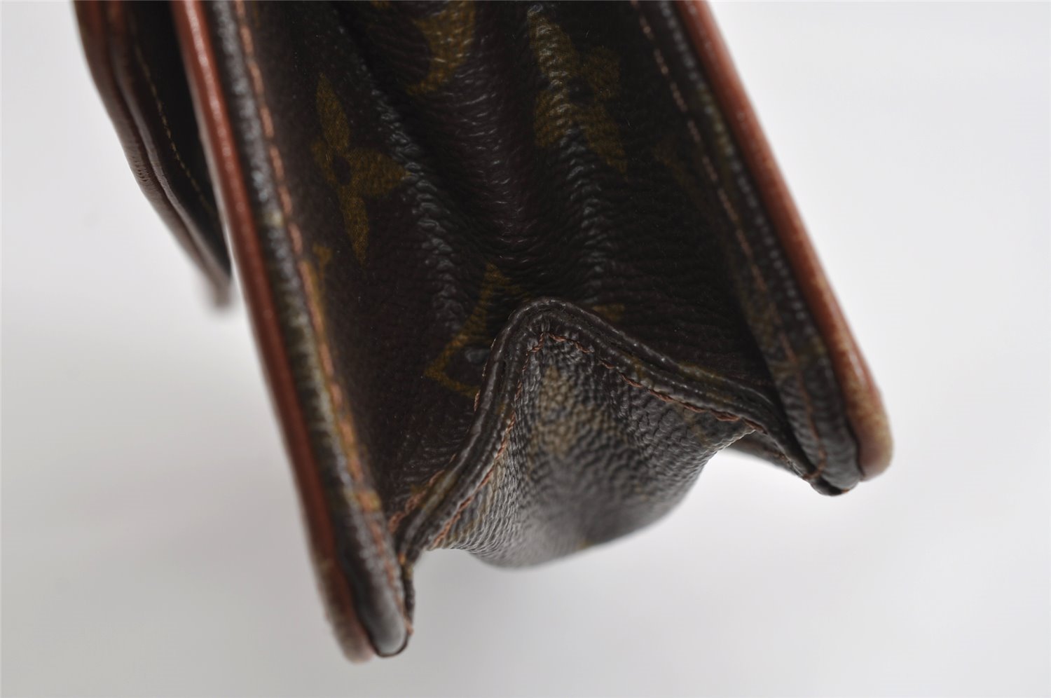 Auth Louis Vuitton Monogram Pochette Dame PM Clutch Hand Bag Old Model LV 8862I