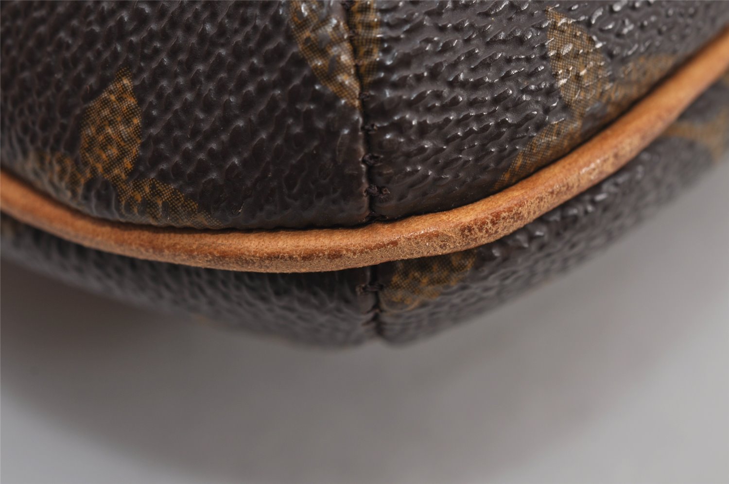 Authentic Louis Vuitton Monogram Musette Tango Shoulder Bag M51257 LV 8862J