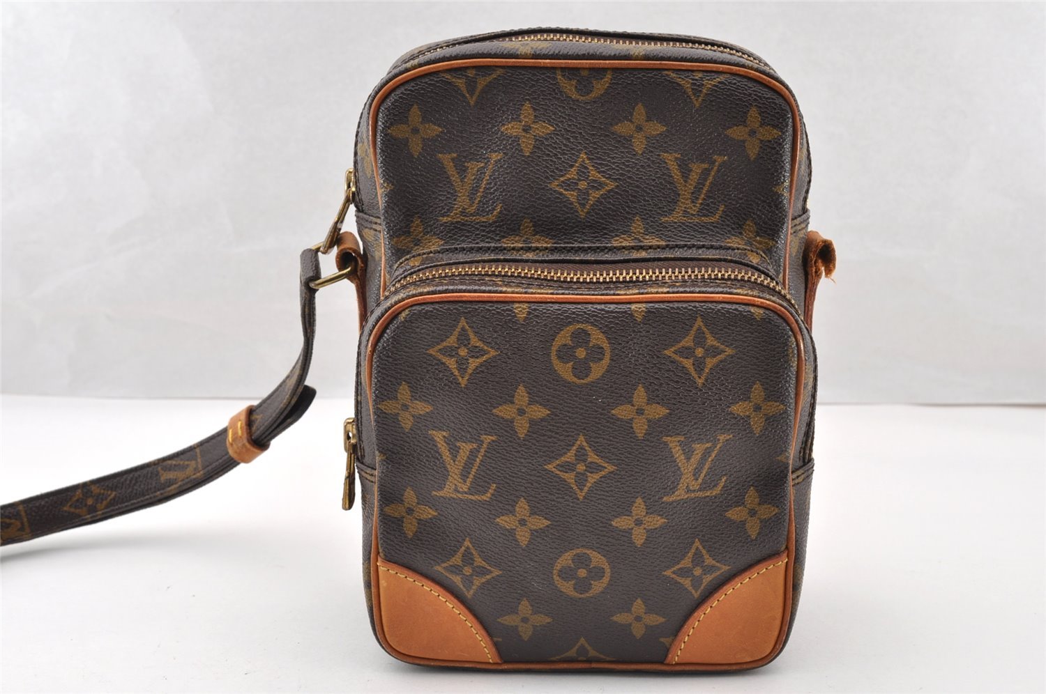 Authentic Louis Vuitton Monogram Amazone Shoulder Cross Bag M45236 Junk 8863I