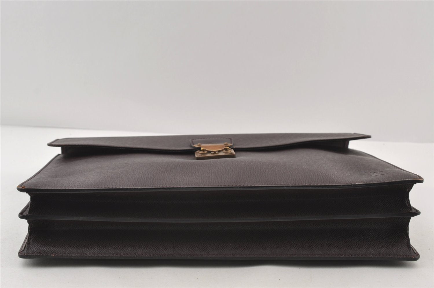 Auth Louis Vuitton Taiga Serviette Moskova Briefcase Purple M30036 Junk 8864I