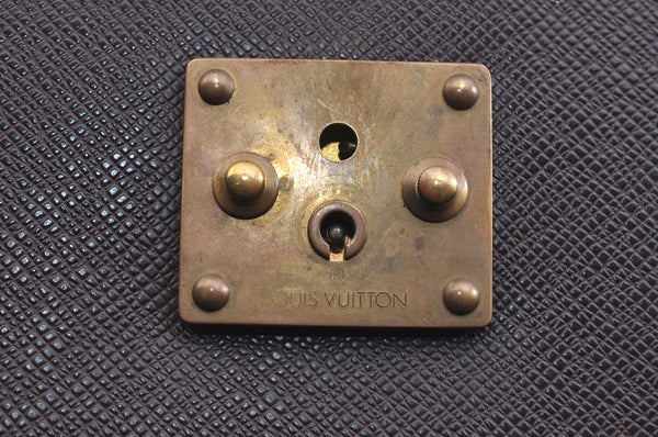 Auth Louis Vuitton Taiga Serviette Moskova Briefcase Purple M30036 Junk 8864I