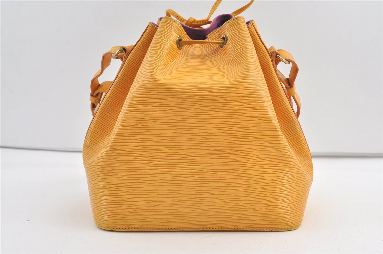 Authentic Louis Vuitton Epi Petit Noe Drawstring Bag Yellow M44109 LV 8866J