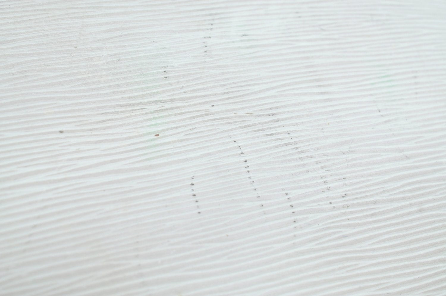 Authentic Louis Vuitton Epi Passy PM Hand Bag Purse White M5926J LV 8873G