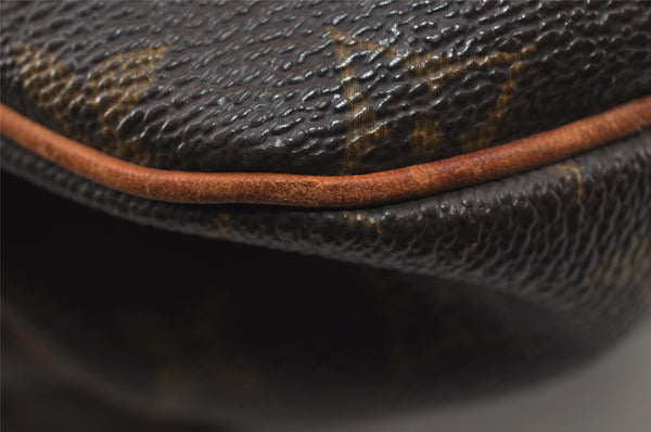 Authentic Louis Vuitton Monogram Saumur 30 Shoulder Cross Bag M42256 LV 8875I