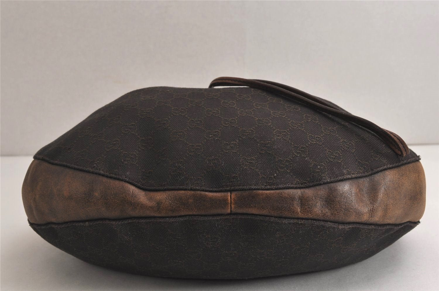 Authentic GUCCI Shoulder Drawstring Bag GG Canvas Leather 179778 Brown 8875J