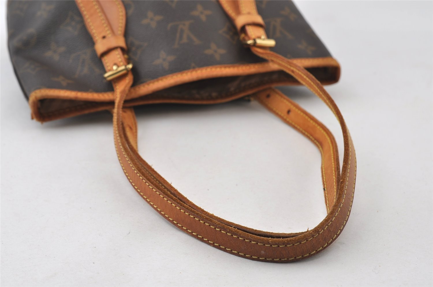 Authentic Louis Vuitton Monogram Bucket PM Shoulder Tote Bag M42238 LV 8876I