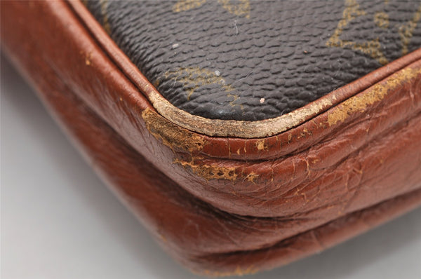 Authentic Louis Vuitton Monogram Pochette Sport Clutch Hand Bag Old Model 8877I