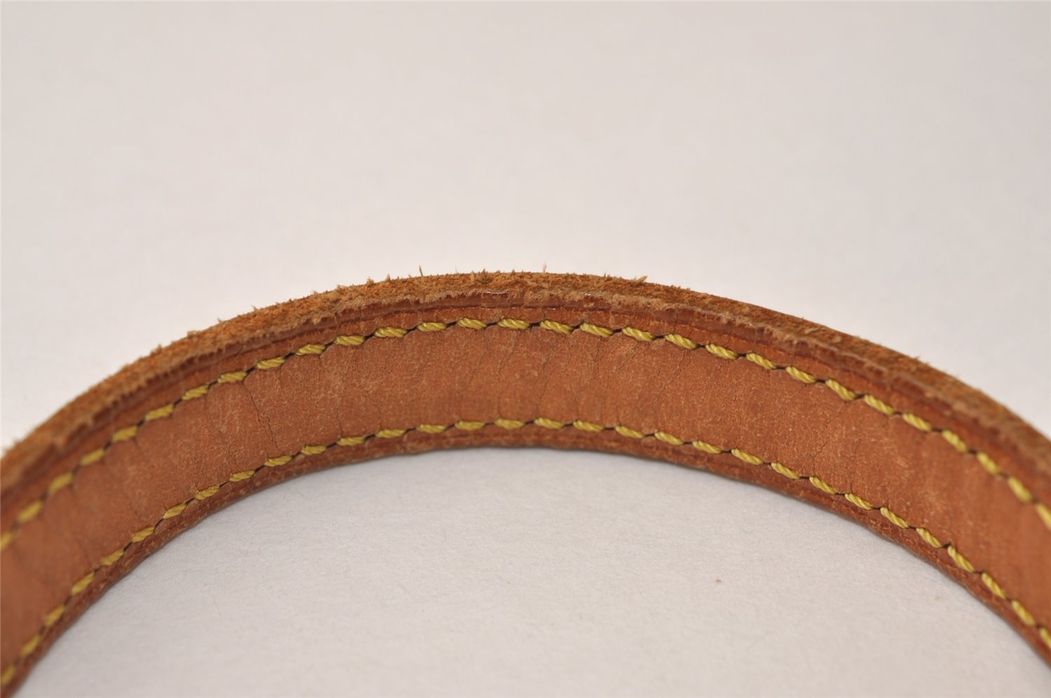 Authentic Louis Vuitton Leather Shoulder Strap Beige 40.6-47.6
