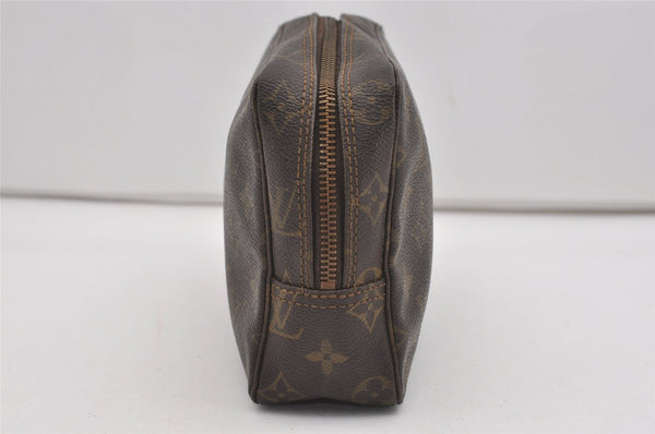 Auth Louis Vuitton Monogram Trousse Toilette 23 Clutch Hand Bag Old Model 8880I