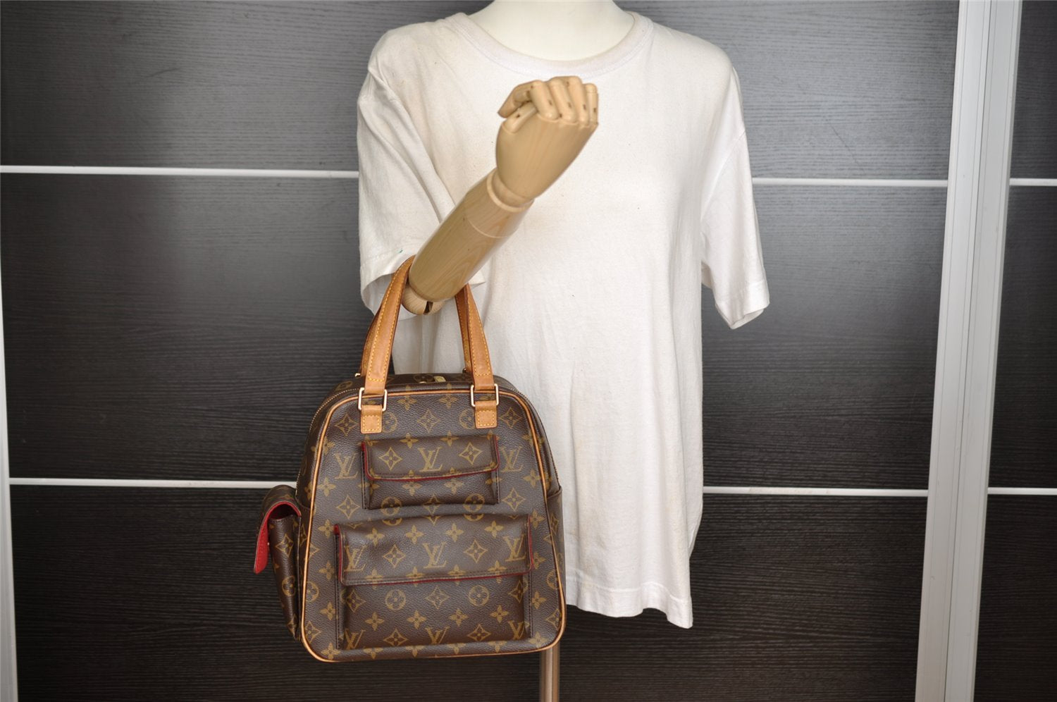 Authentic Louis Vuitton Monogram Excentri Cite Hand Bag M51161 LV 8881I