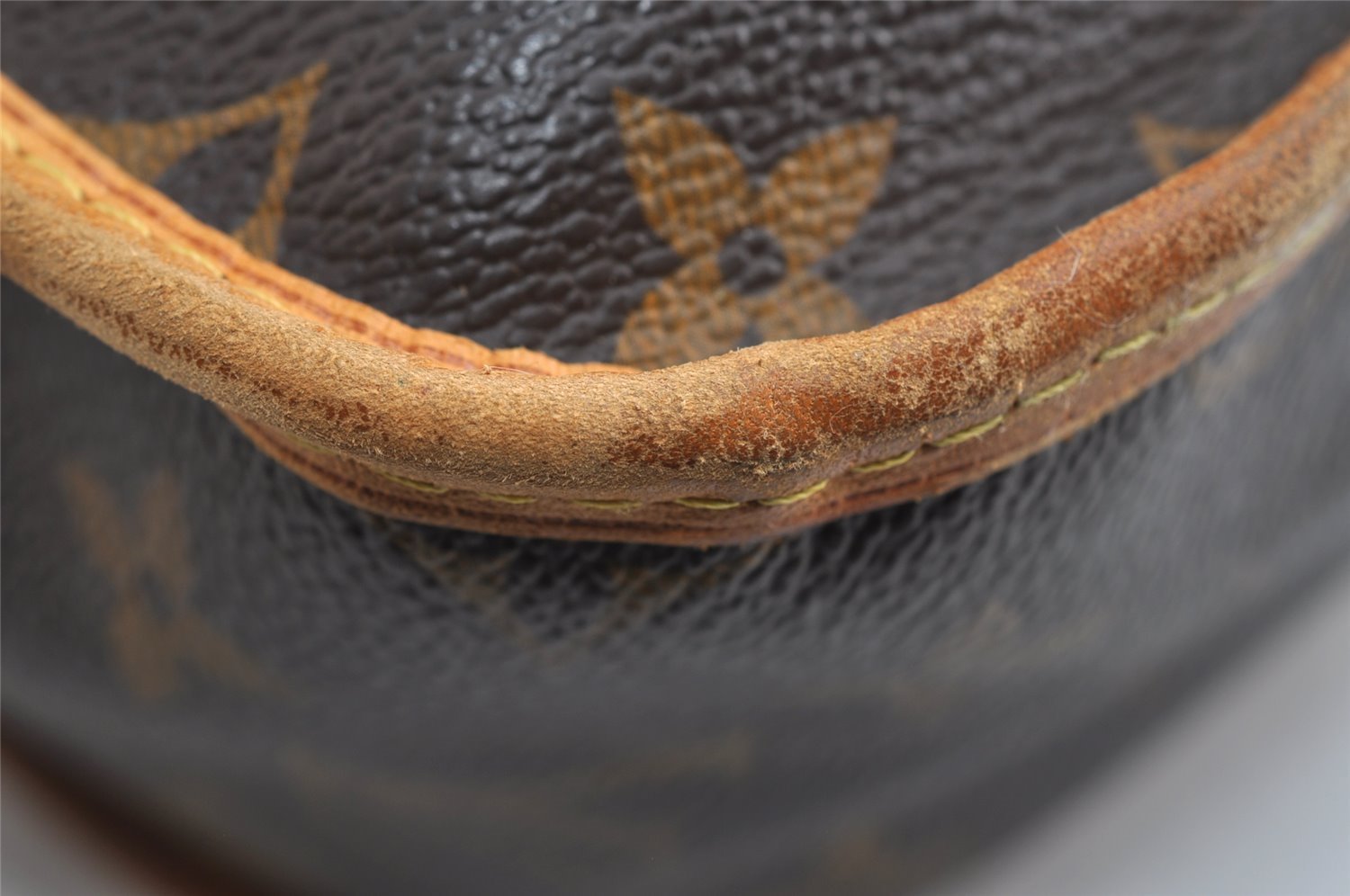 Auth Louis Vuitton Monogram Messenger Bosphore PM Shoulder Bag M40106 LV 8883I