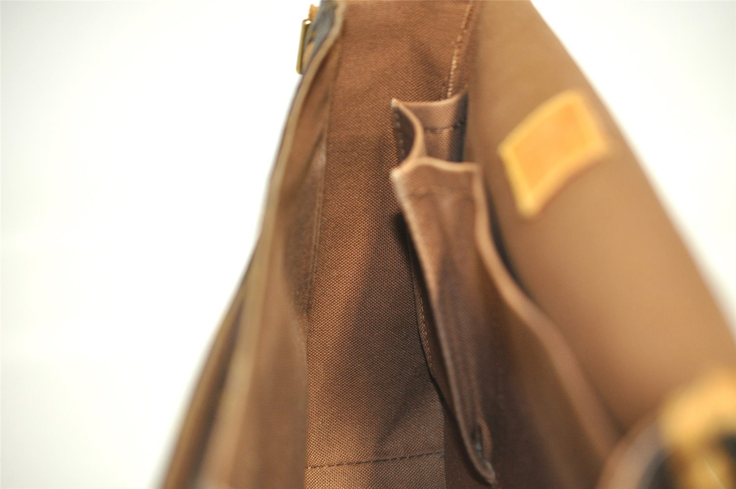 Auth Louis Vuitton Monogram Messenger Bosphore PM Shoulder Bag M40106 LV 8883I