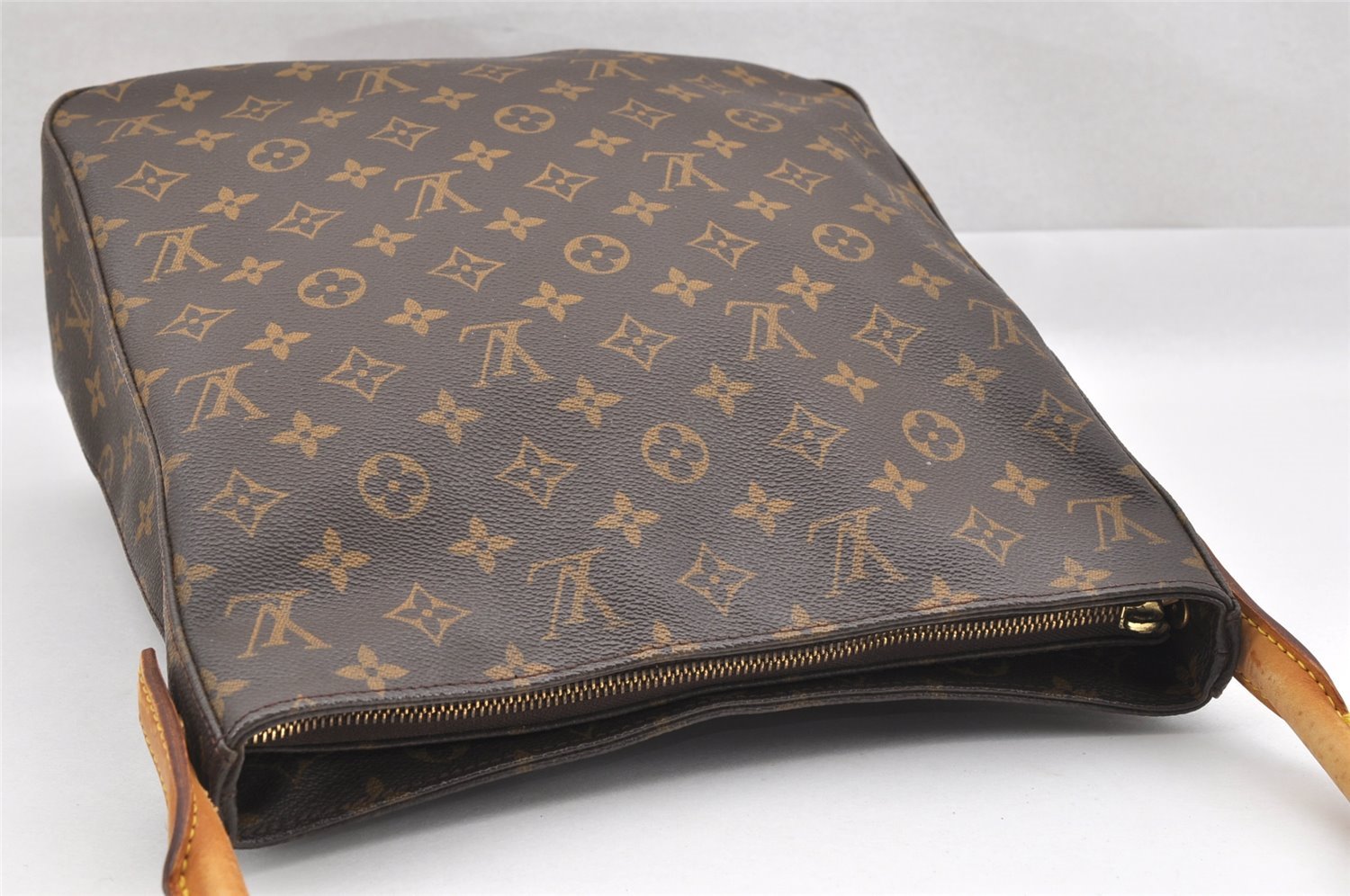 Authentic Louis Vuitton Monogram Looping GM Shoulder Bag M51145 LV Junk 8886I