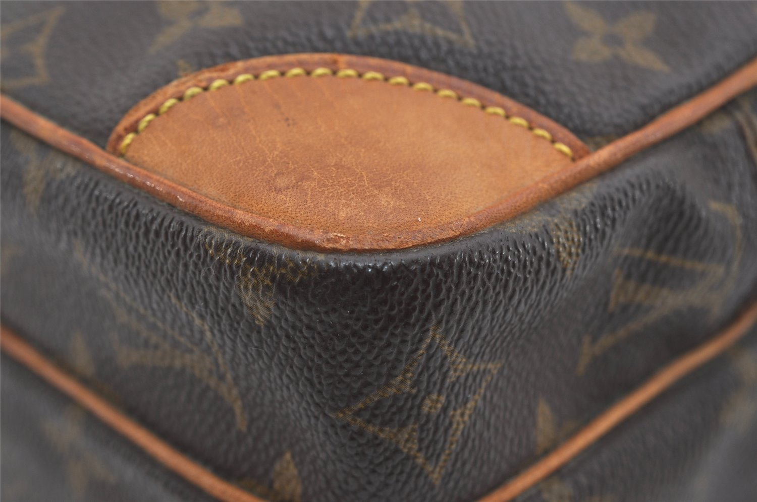 Authentic Louis Vuitton Monogram Amazone Shoulder Cross Body Bag M45236 LV 8887I