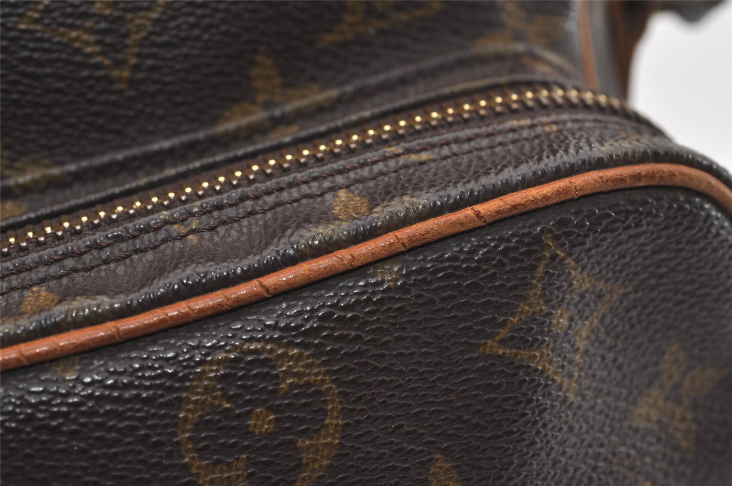 Authentic Louis Vuitton Monogram Amazone Shoulder Cross Body Bag M45236 LV 8887I