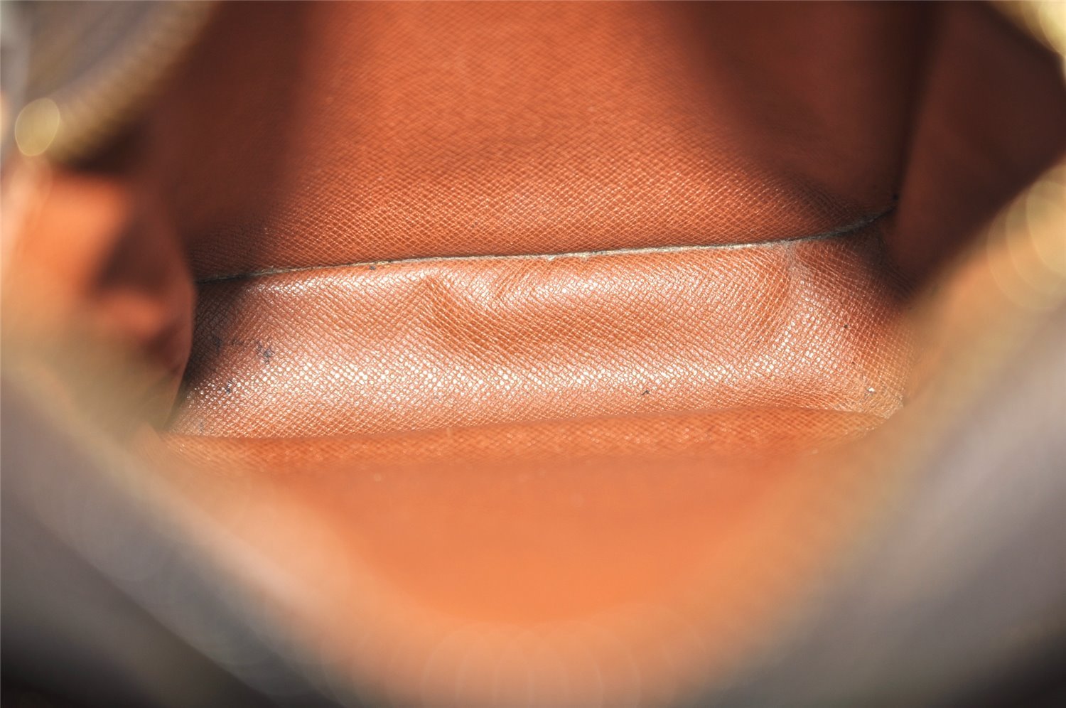 Authentic Louis Vuitton Monogram Amazone Shoulder Cross Body Bag M45236 LV 8887I