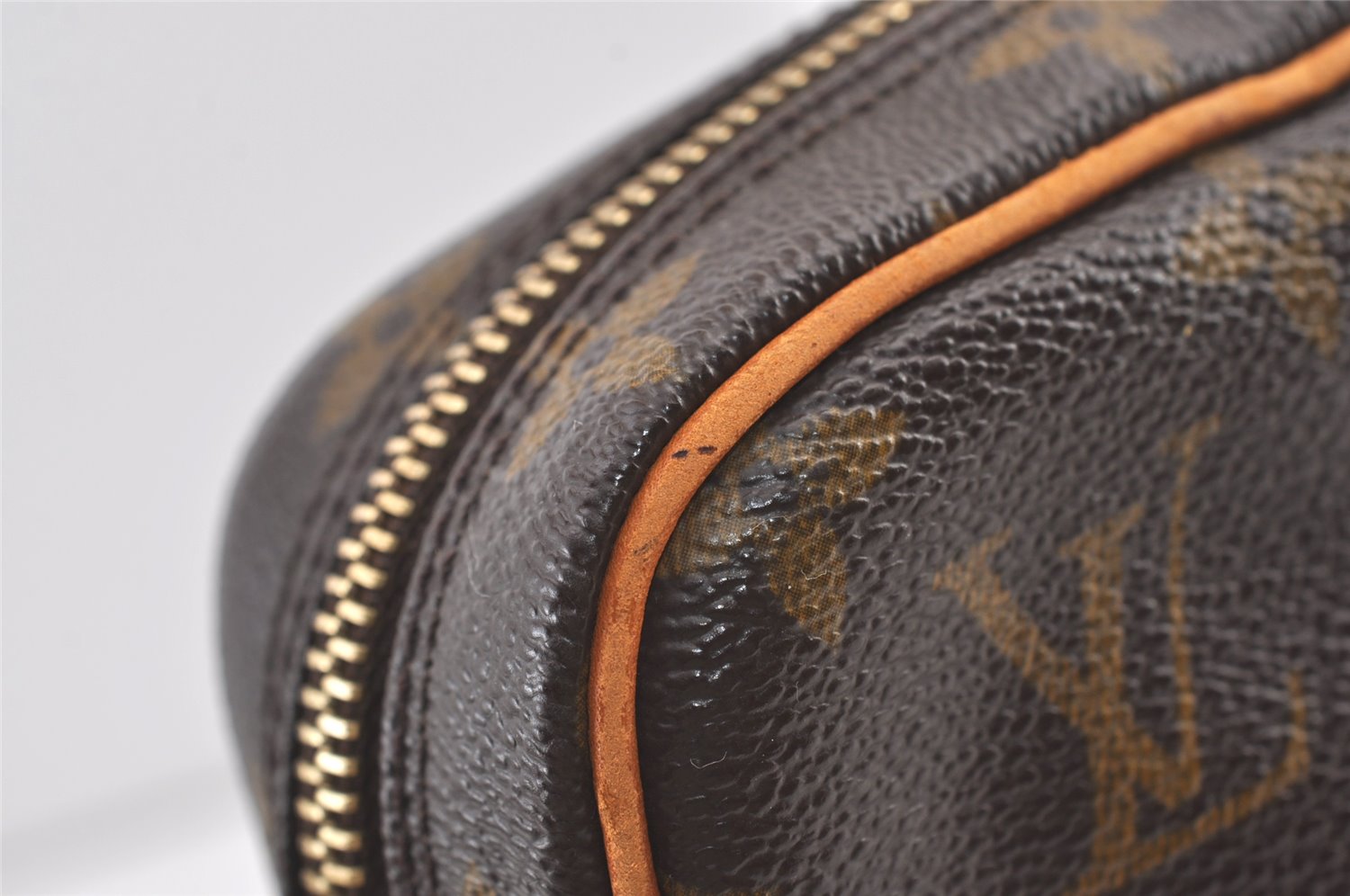 Authentic Louis Vuitton Monogram Danube Shoulder Cross Body Bag M45266 LV 8887J