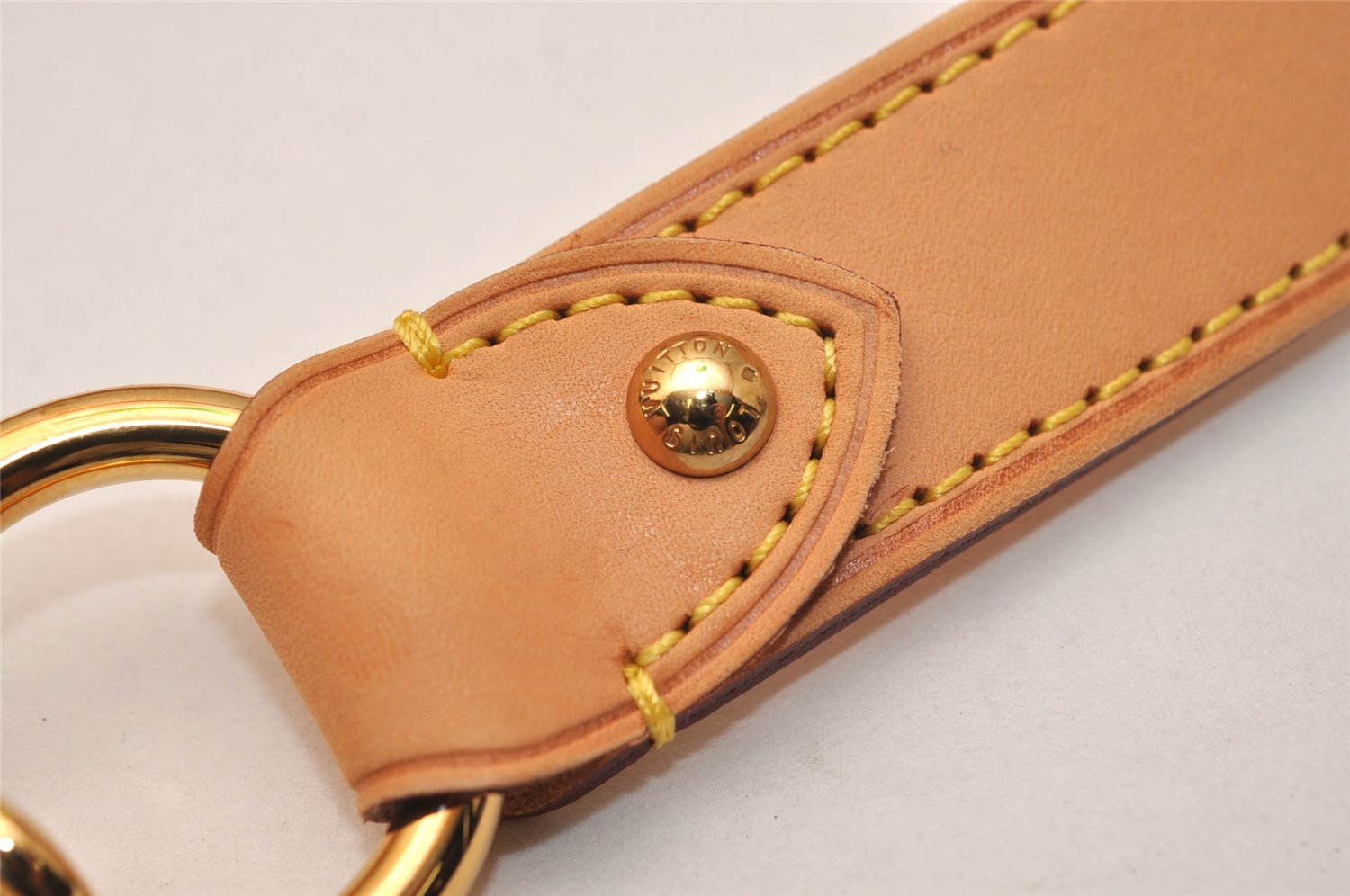 Authentic Louis Vuitton Leather Shoulder Strap Beige 35.4-39.4