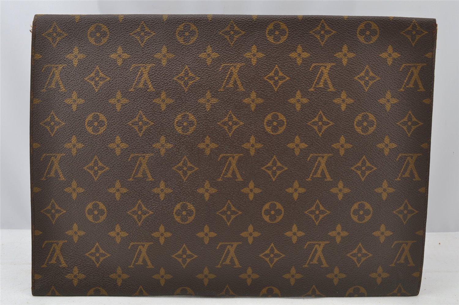 Authentic Louis Vuitton Monogram Poche Plate Documents Case M53522 LV 8898I