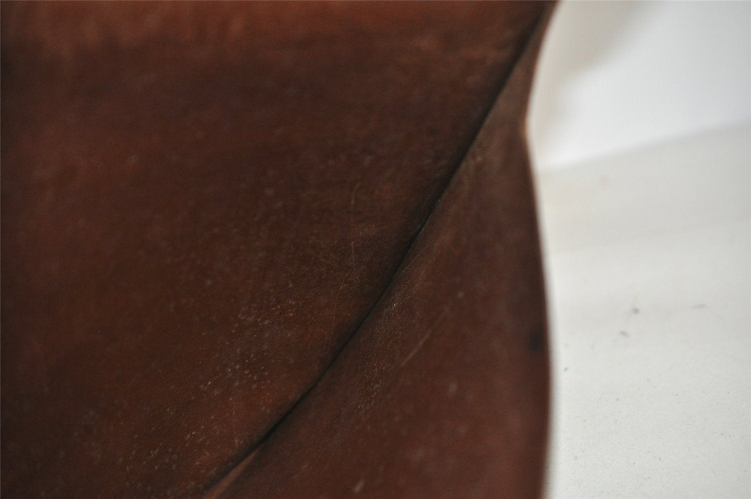 Authentic Louis Vuitton Monogram Poche Plate Documents Case M53522 LV 8898I