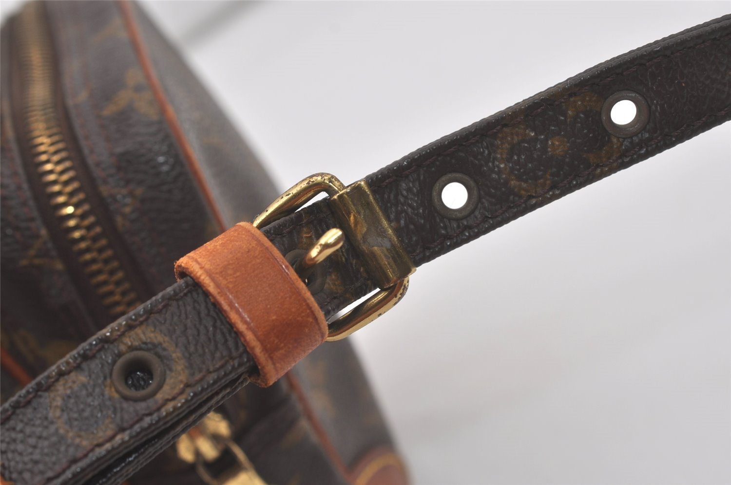 Authentic Louis Vuitton Monogram Amazone Shoulder Cross Bag M45236 LV Junk 8899I