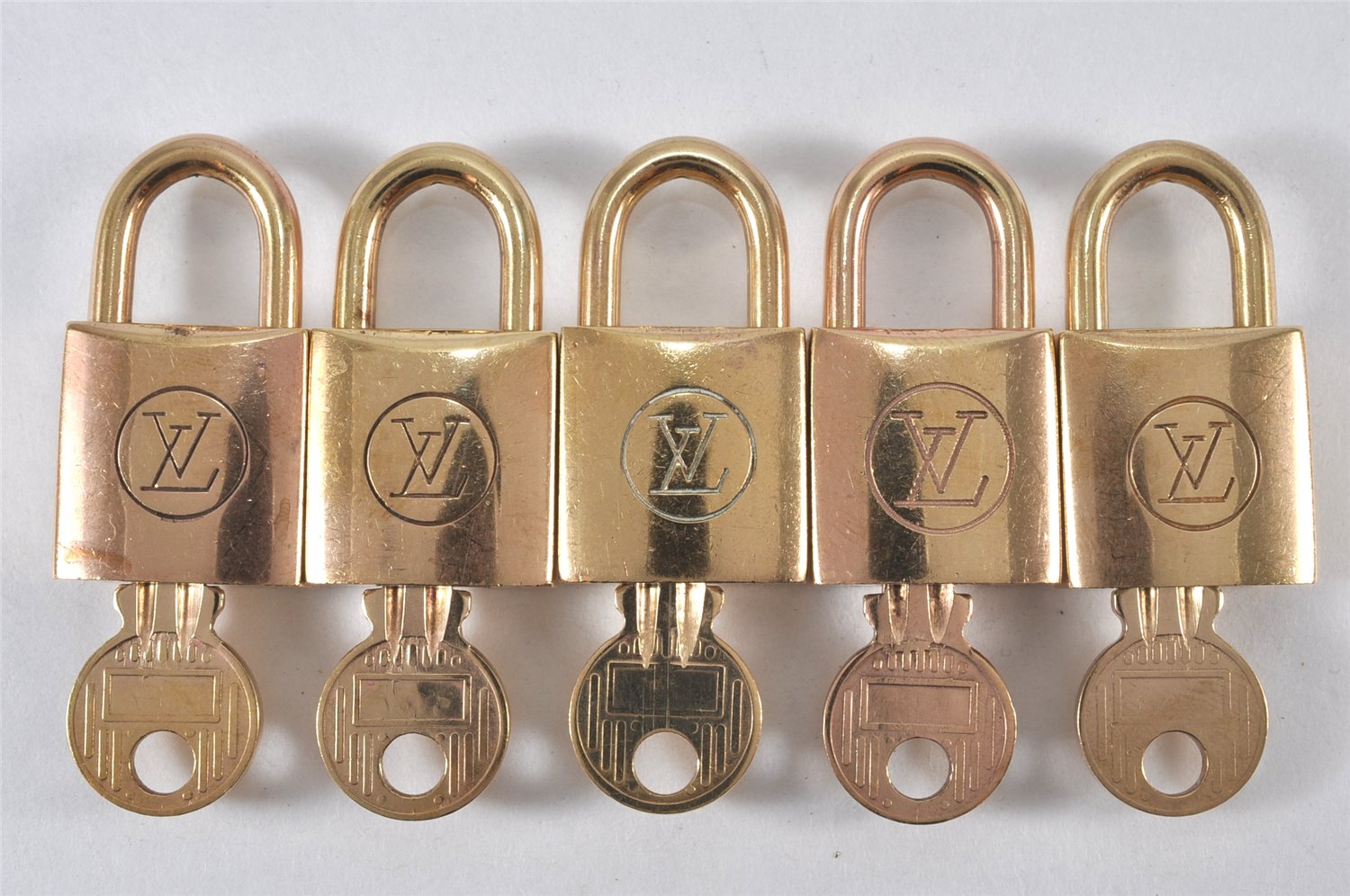 Authentic Louis Vuitton Padlock and Keys 10Set Old Model LV 8900K