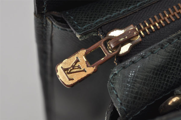 Auth Louis Vuitton Taiga Porte Documents Lozan 2Way Briefcase M30054 Green 8903J