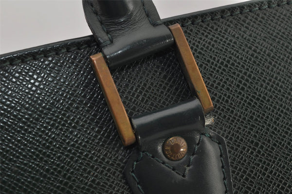 Auth Louis Vuitton Taiga Porte Documents Lozan 2Way Briefcase M30054 Green 8903J