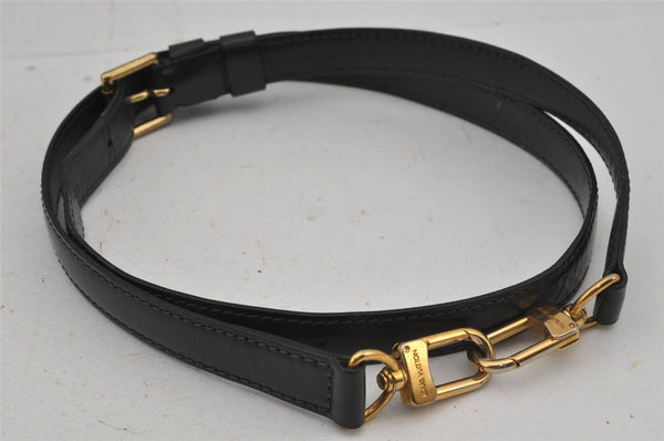 Auth Louis Vuitton Taiga Porte Documents Lozan 2Way Briefcase M30054 Green 8903J