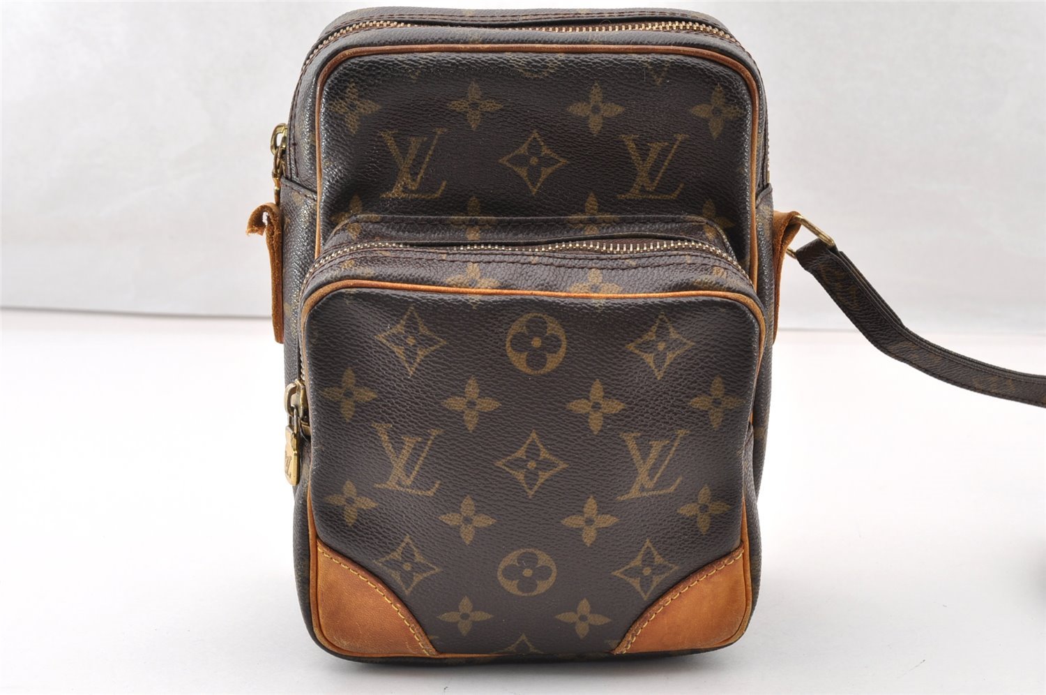Authentic Louis Vuitton Monogram Amazone Shoulder Cross Bag M45236 Junk 8909I