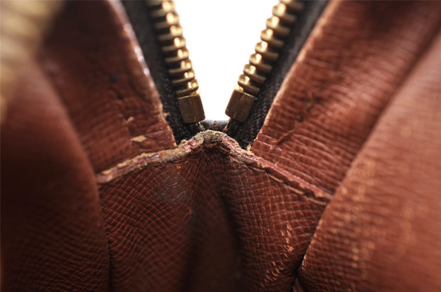 Authentic Louis Vuitton Monogram Amazone Shoulder Cross Bag M45236 Junk 8909I