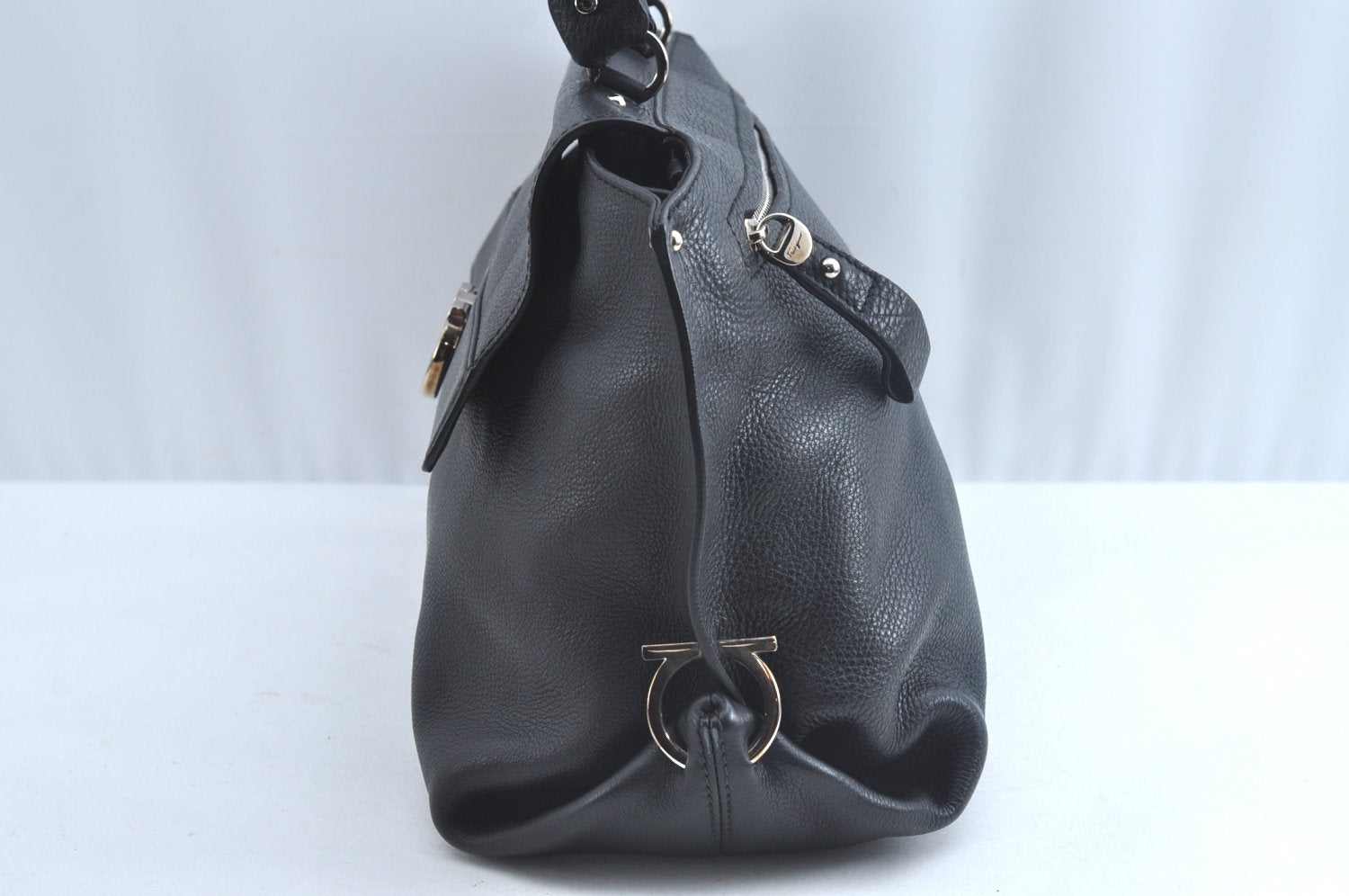 Authentic Salvatore Ferragamo Sophia Gancini Leather 2Way Hand Bag Black 8909J