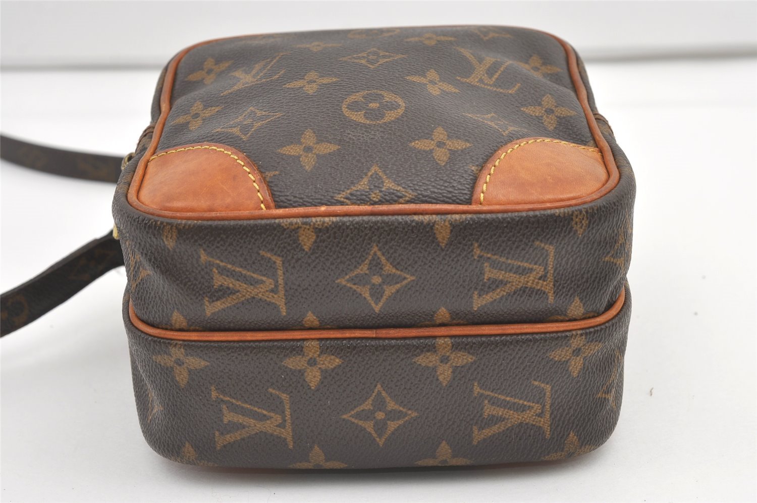 Authentic Louis Vuitton Monogram Amazone Shoulder Cross Body Bag M45236 LV 8911J