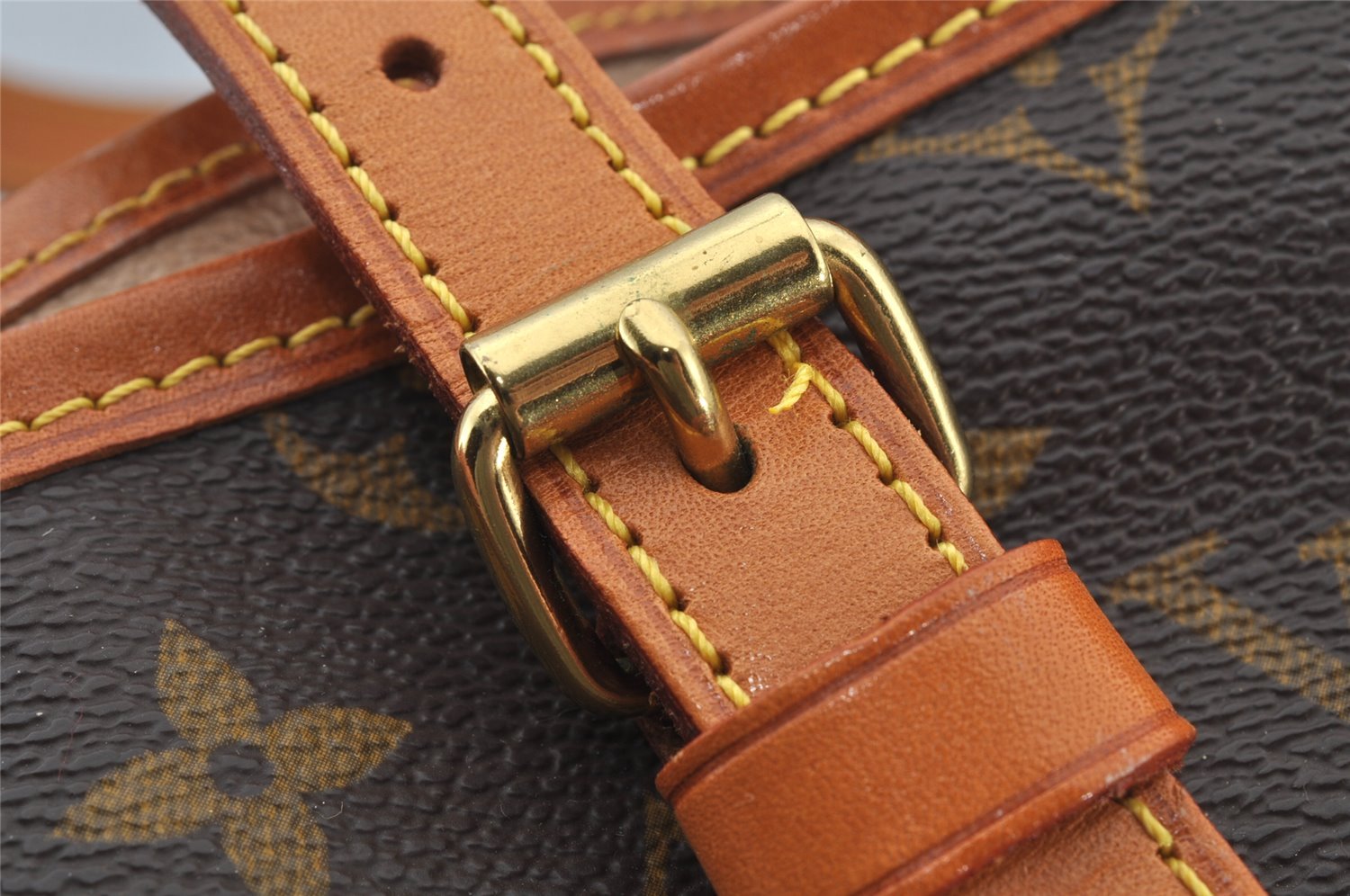 Authentic Louis Vuitton Monogram Bucket GM Shoulder Tote Bag M42236 Junk 8914I