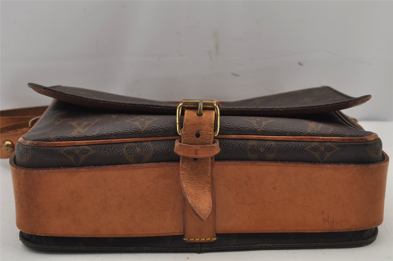 Authentic Louis Vuitton Monogram Cartouchiere GM M51252 Shoulder Cross Bag 8914J